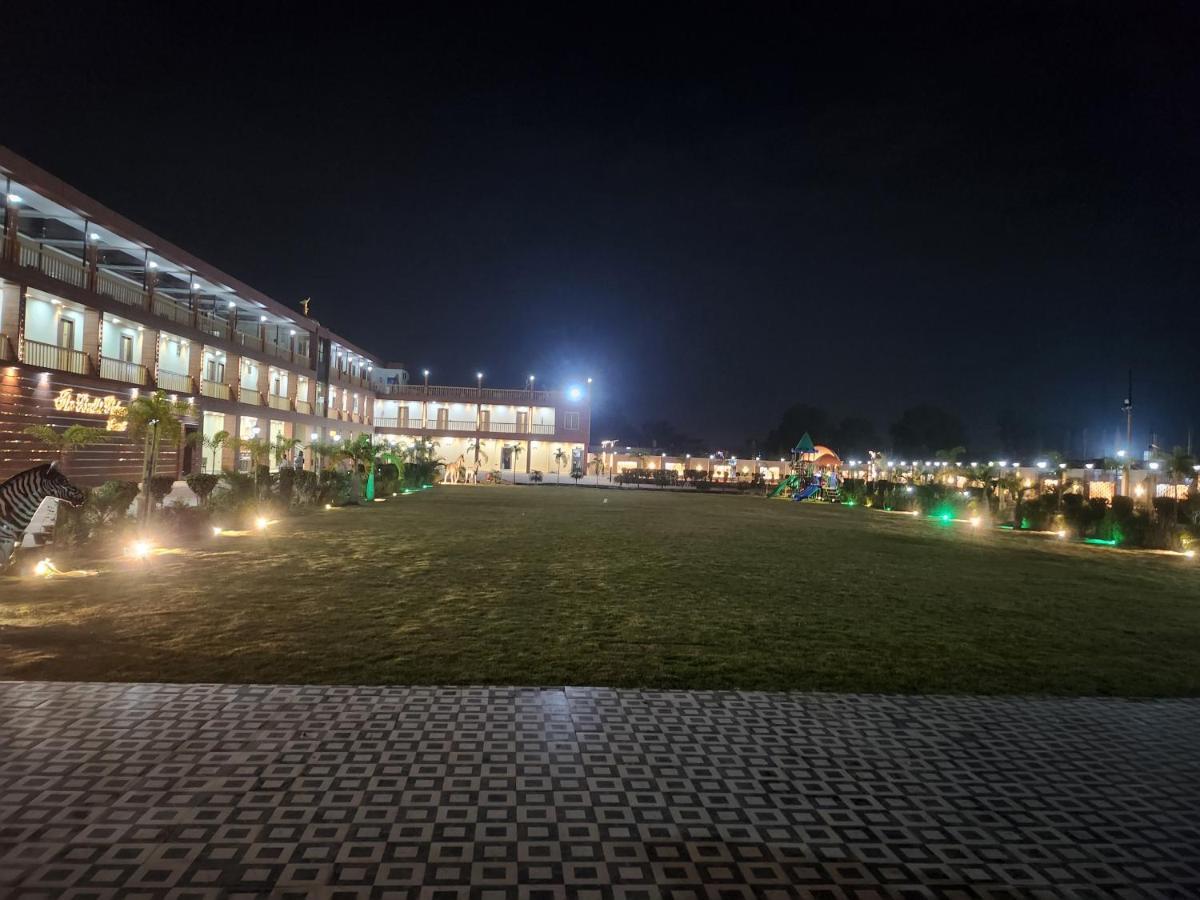 The Bodhi Palace Resort מראה חיצוני תמונה