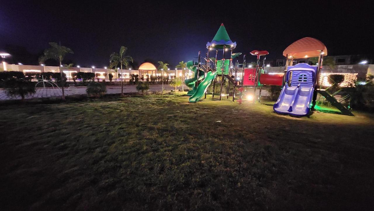 The Bodhi Palace Resort מראה חיצוני תמונה