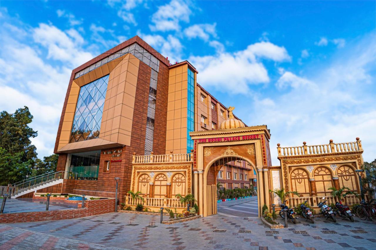 The Bodhi Palace Resort מראה חיצוני תמונה